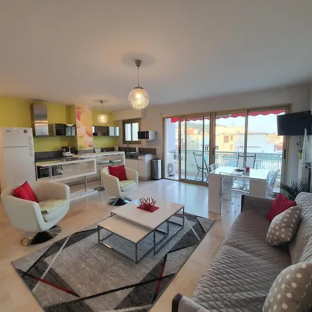 Petit Juas Apartment *